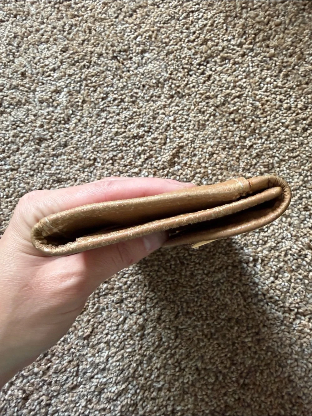 DOONEY & BOURKE Tan Pebble Leather Wallet